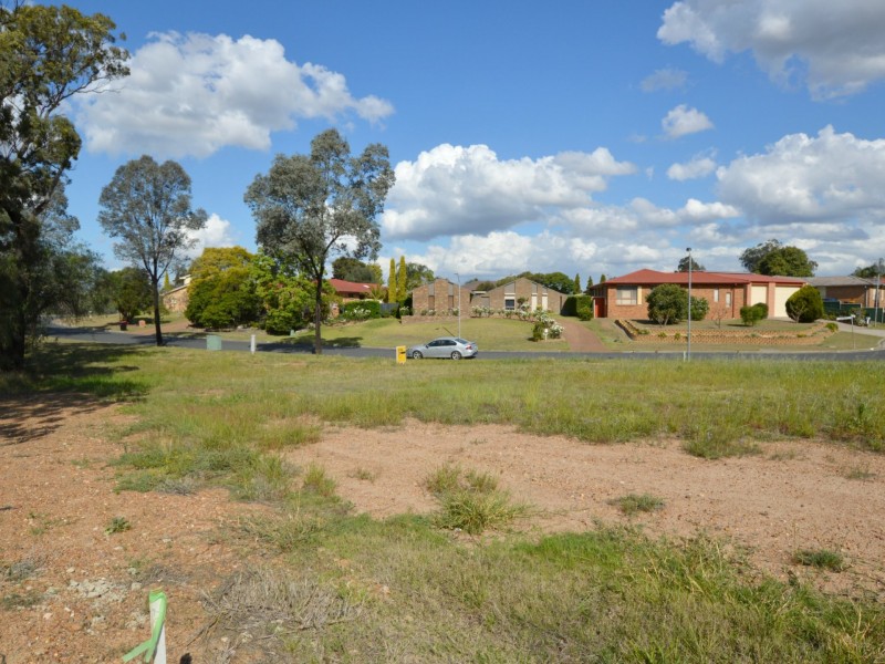 3 B Grainger Crescent, Singleton NSW 2330