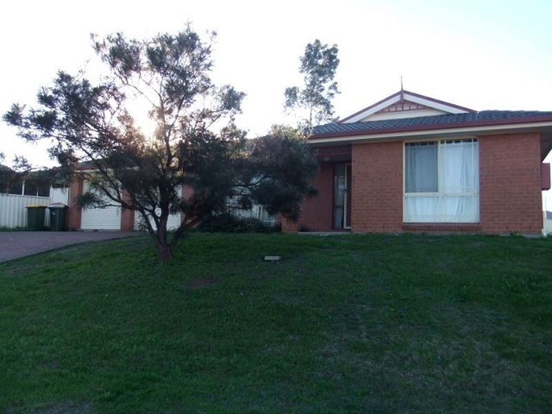 17 Dominion Avenue, Singleton NSW 2330
