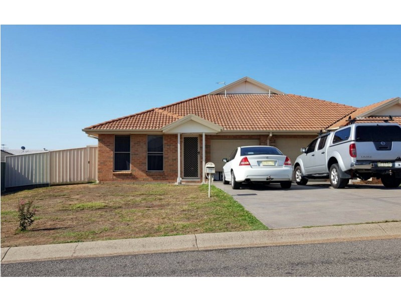 1/12 Plashett Close, Muswellbrook NSW 2333