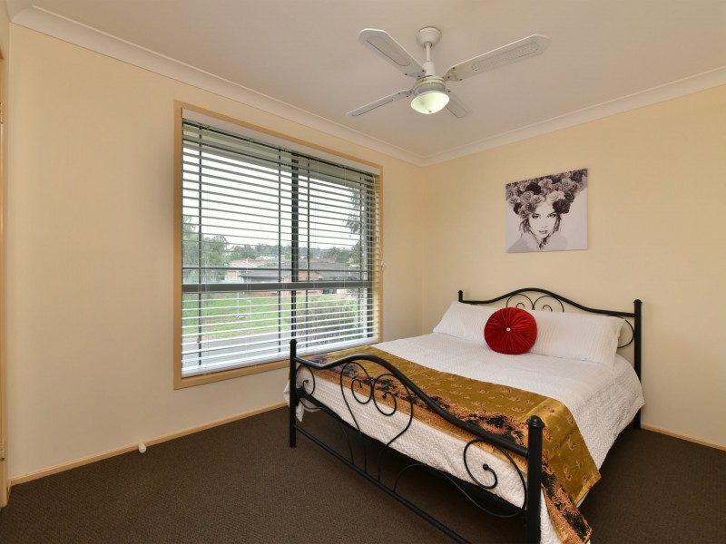 41 Robinson Way, Singleton NSW 2330