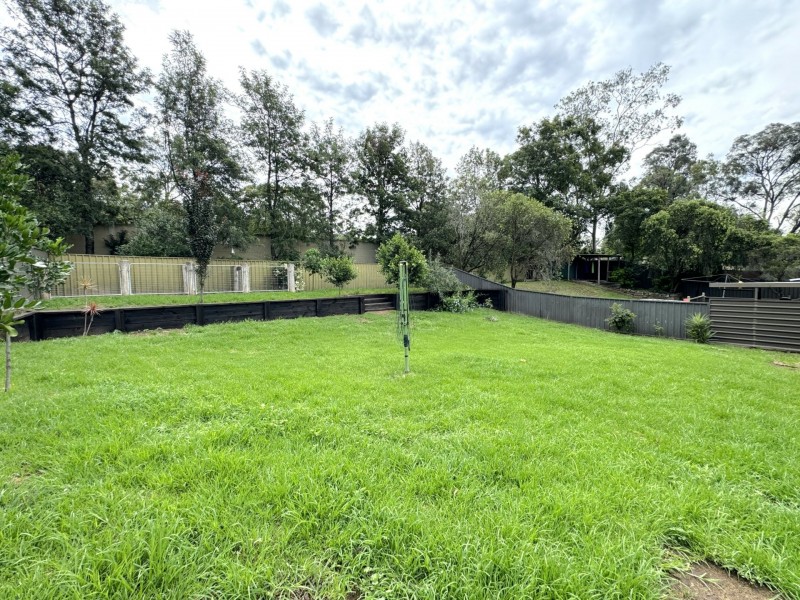 5 Muller Place, Singleton NSW 2330