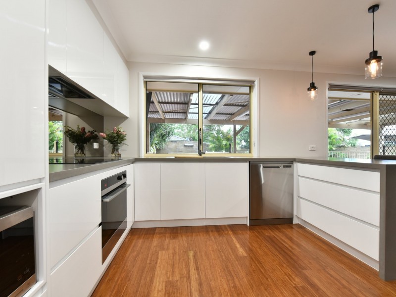 10 Casey Drive, Singleton NSW 2330