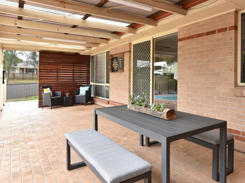 10 Casey Drive, Singleton NSW 2330