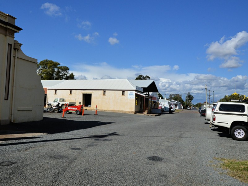 245 – 255 John Street/2 A & 2 B Bourke Street, Singleton NSW 2330