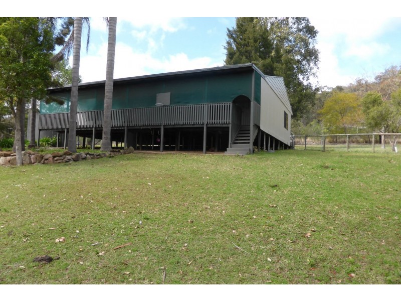 # Putty Road, Singleton NSW 2330