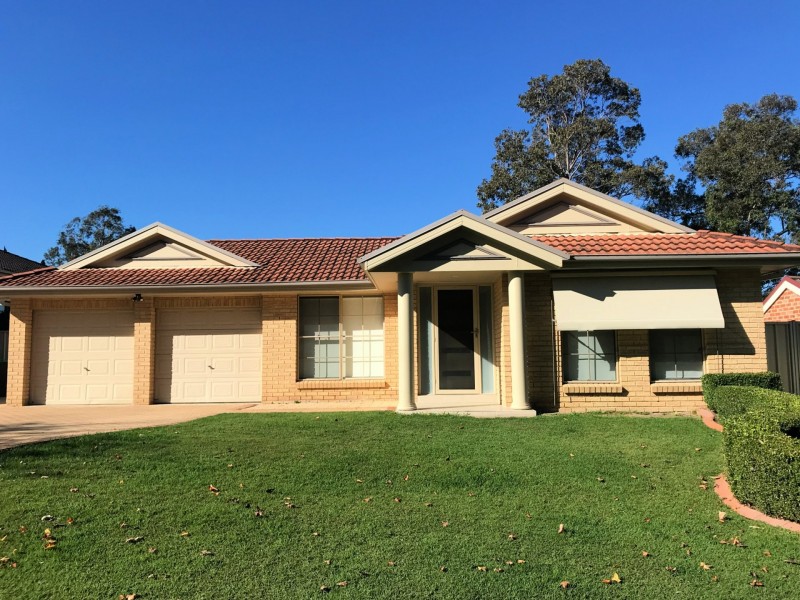 13 Leinster Circuit, Ashtonfield NSW 2323