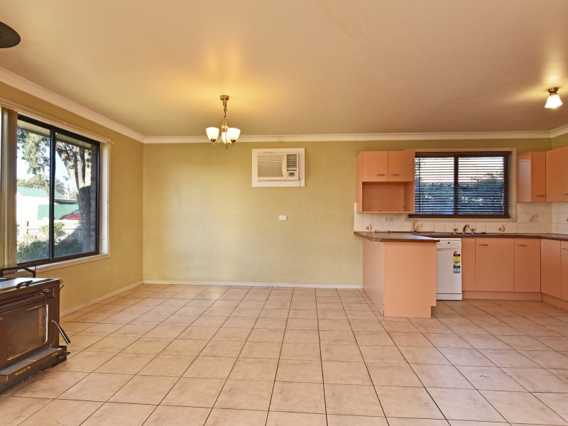 20 Lewis Street, Greta NSW 2334