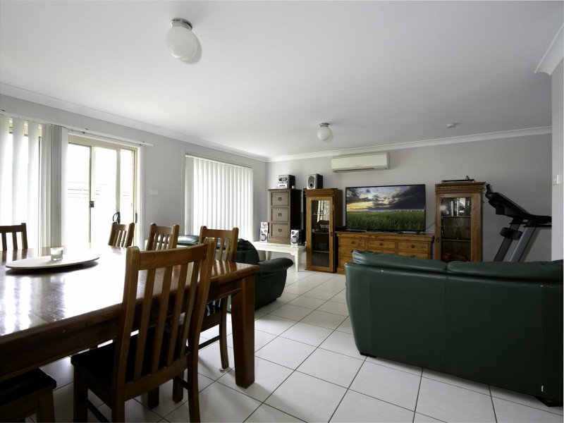 2/36 Pioneer Road, Singleton NSW 2330