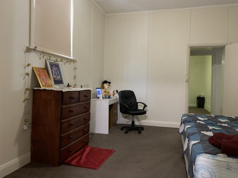 2/205 John Street, Singleton NSW 2330