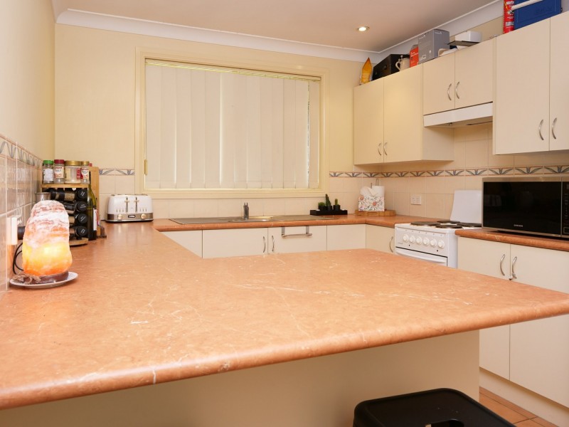 1/18 Nicholas Conoly Drive, Singleton NSW 2330