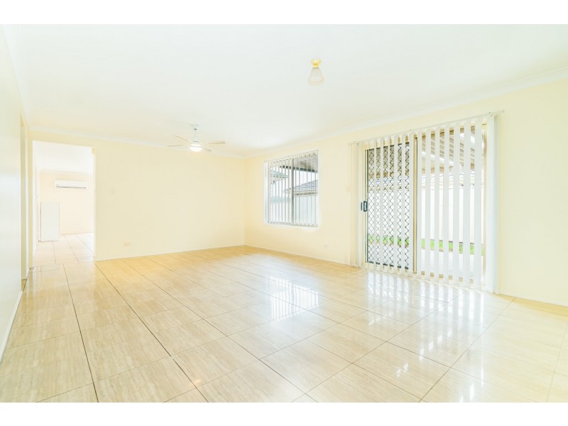 4 A James House Close, Singleton NSW 2330