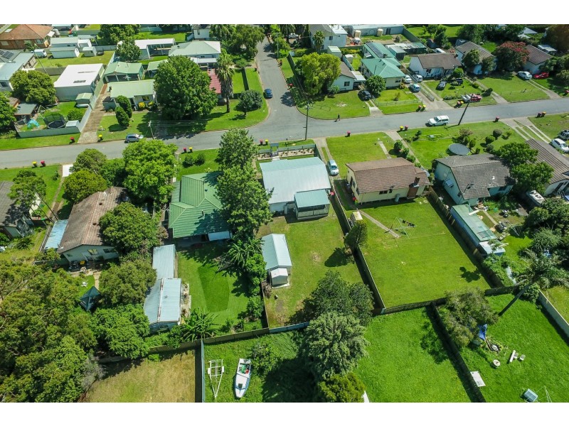 9 Barton Avenue, Singleton NSW 2330