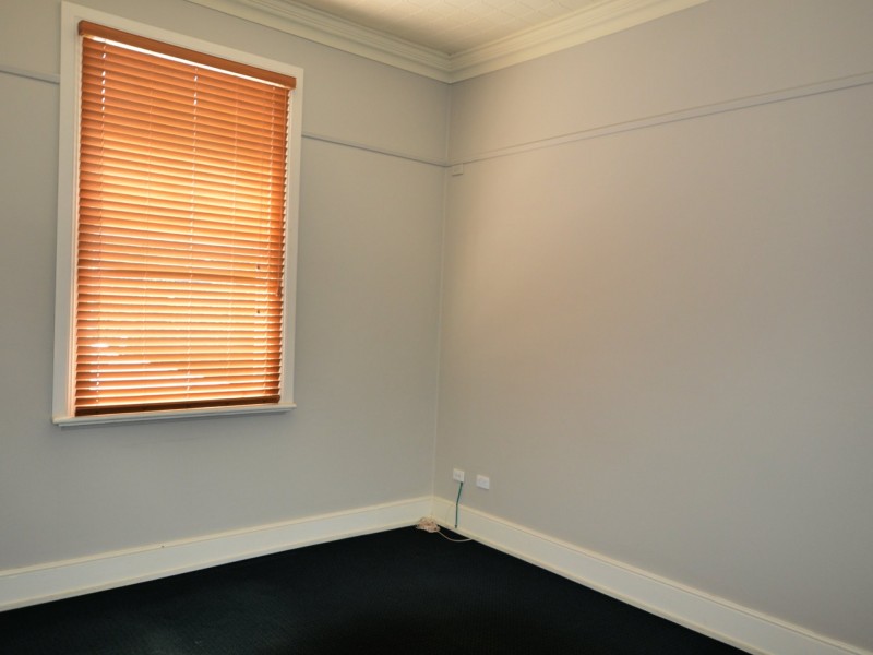 2/100 George Street, Singleton NSW 2330