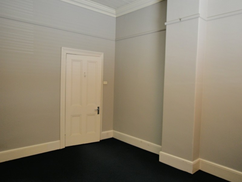 2/100 George Street, Singleton NSW 2330