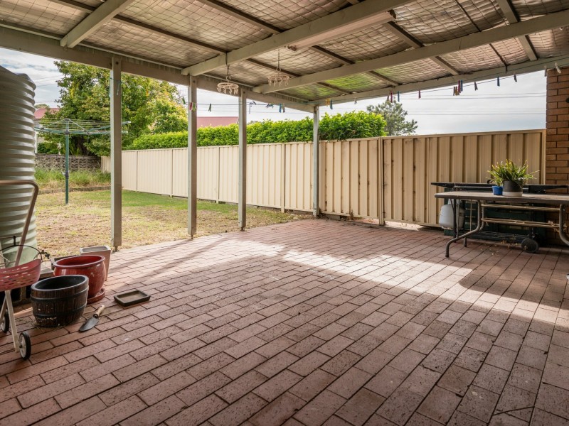 4/12 Dalton Avenue, Singleton NSW 2330