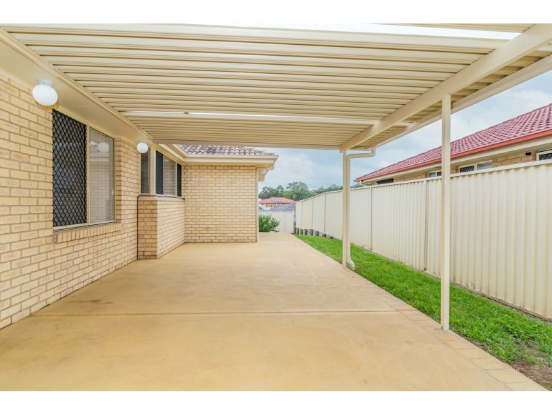 4 B James House Close, Singleton NSW 2330