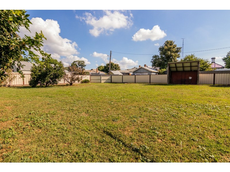 27 Castlereagh Street, Singleton NSW 2330