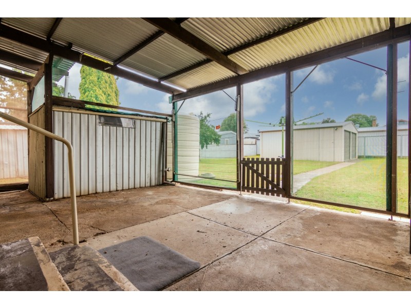62 York Street, Singleton NSW 2330