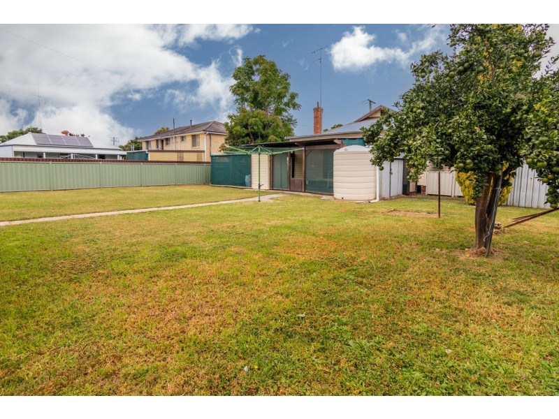 62 York Street, Singleton NSW 2330