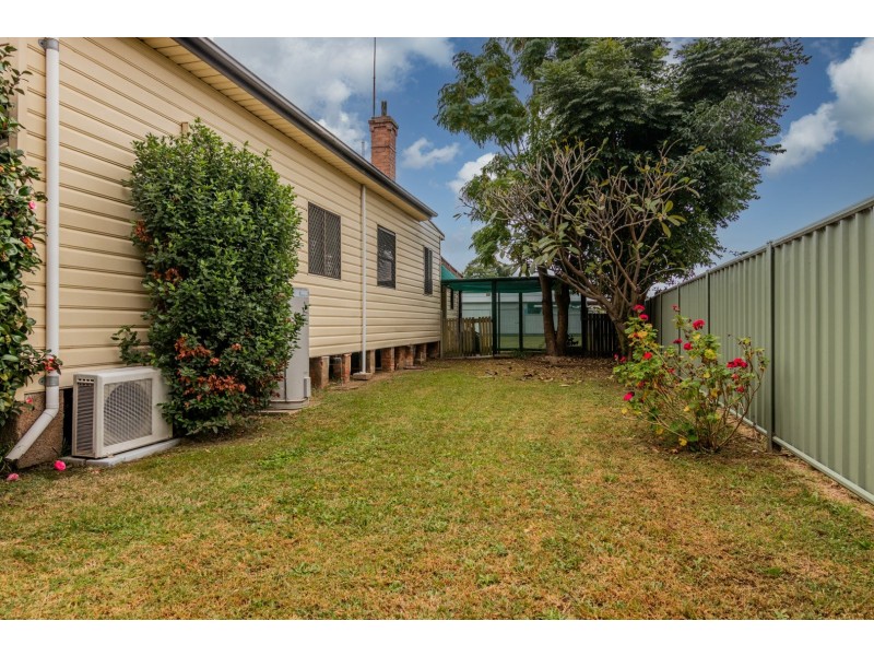 62 York Street, Singleton NSW 2330