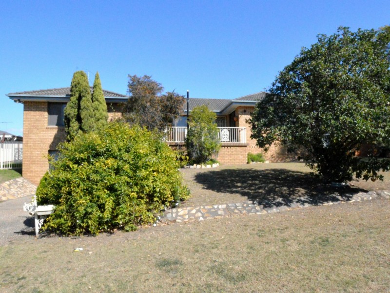 20 Cunningham Parade, Singleton NSW 2330