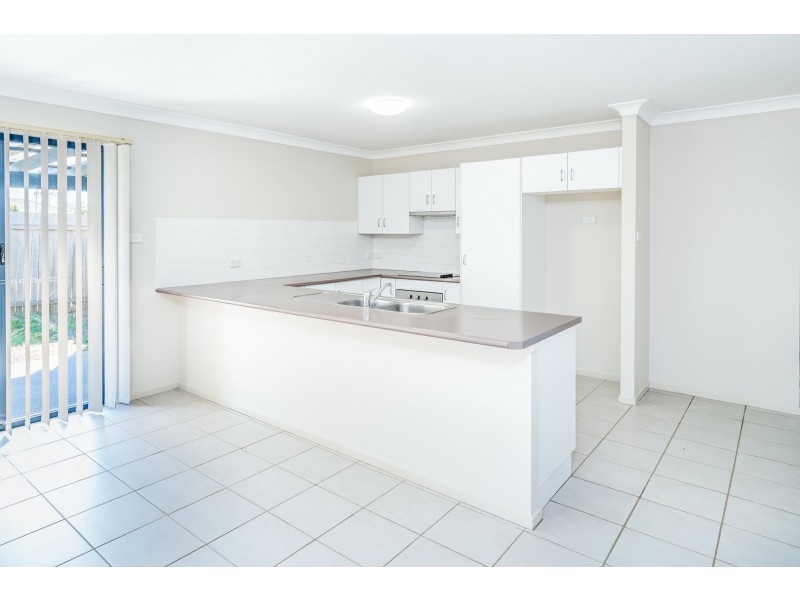 123 Casey Drive, Singleton NSW 2330
