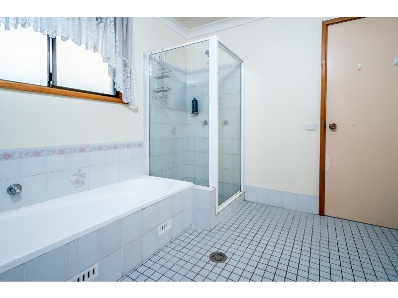 20 Richards Avenue, Singleton NSW 2330