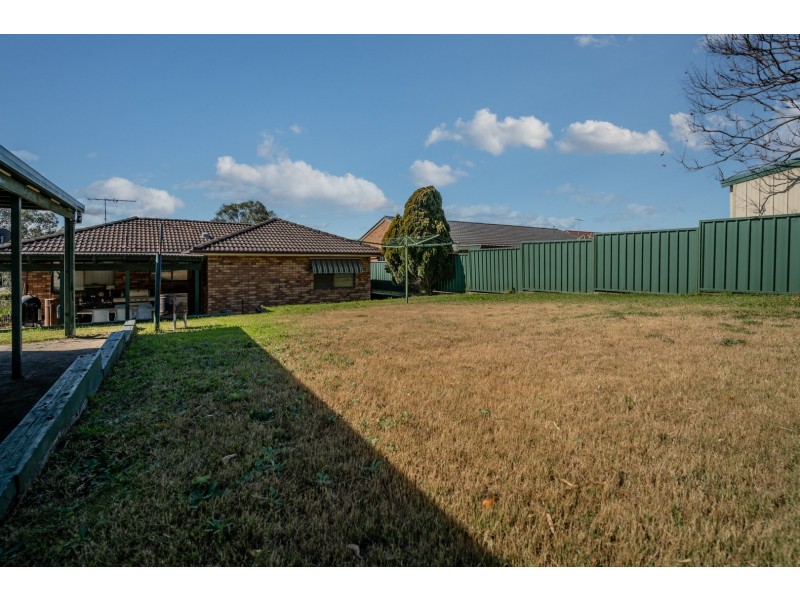 20 Richards Avenue, Singleton NSW 2330