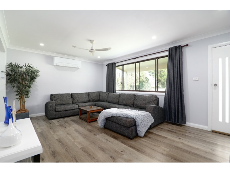 14 Lloyd Jones Drive, Singleton NSW 2330