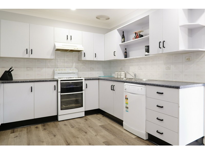 14 Lloyd Jones Drive, Singleton NSW 2330