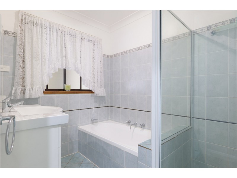 14 Lloyd Jones Drive, Singleton NSW 2330