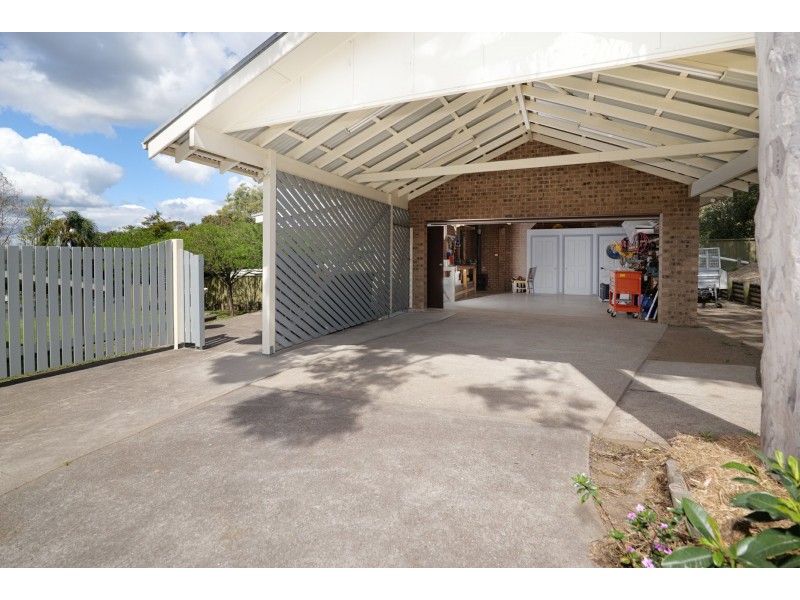 14 Lloyd Jones Drive, Singleton NSW 2330