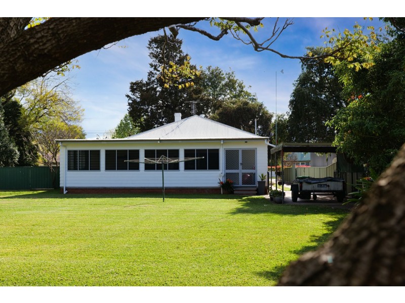 9 Boundary Street, Singleton NSW 2330