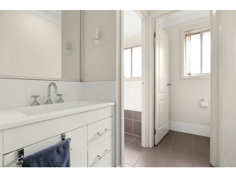 29 B Nowlan Crescent, Singleton NSW 2330