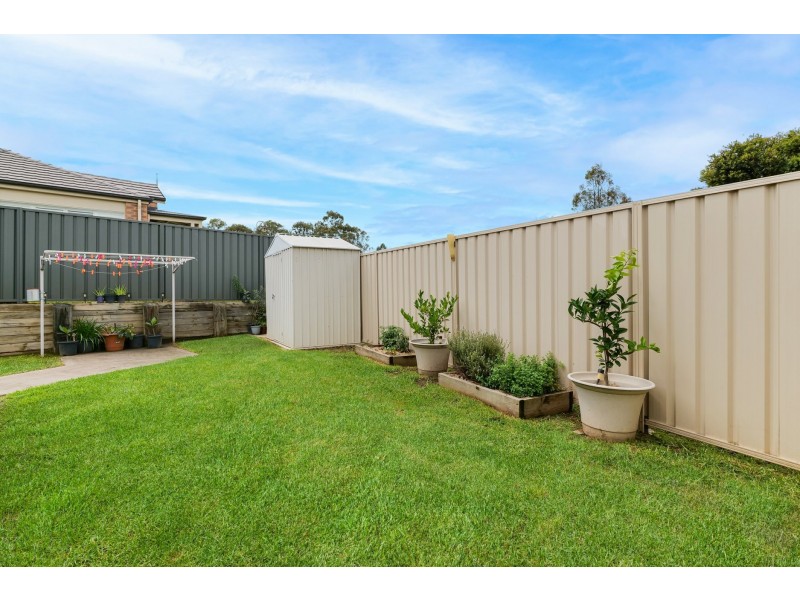 29 B Nowlan Crescent, Singleton NSW 2330