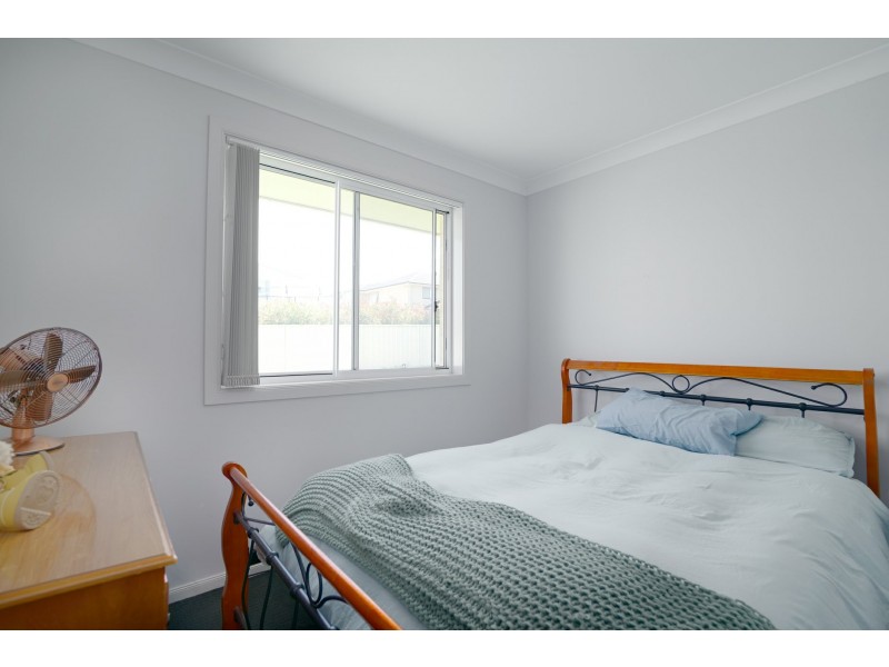 8 Brittany Avenue, Rutherford NSW 2320