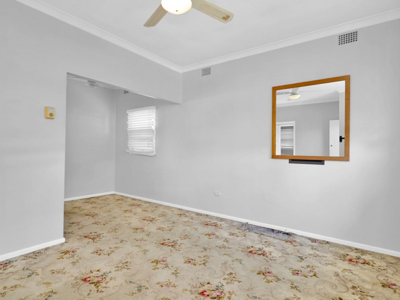 39 Second Avenue, Rutherford NSW 2320