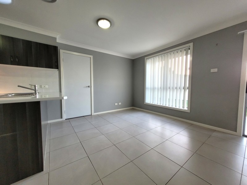 2/45a Branxton Street, Greta NSW 2334
