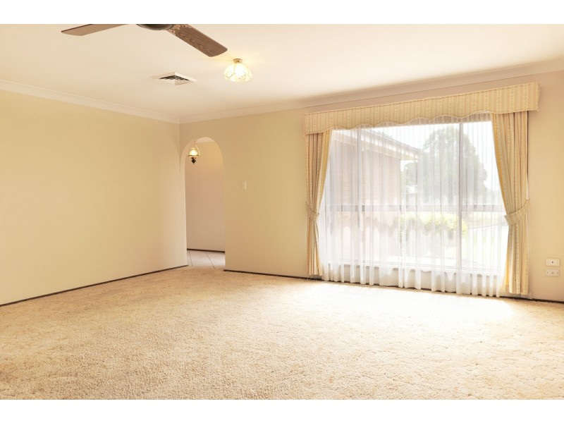 5 Sever Close, Singleton NSW 2330