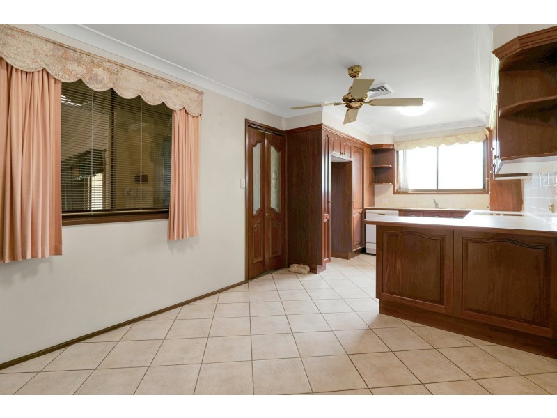 5 Sever Close, Singleton NSW 2330