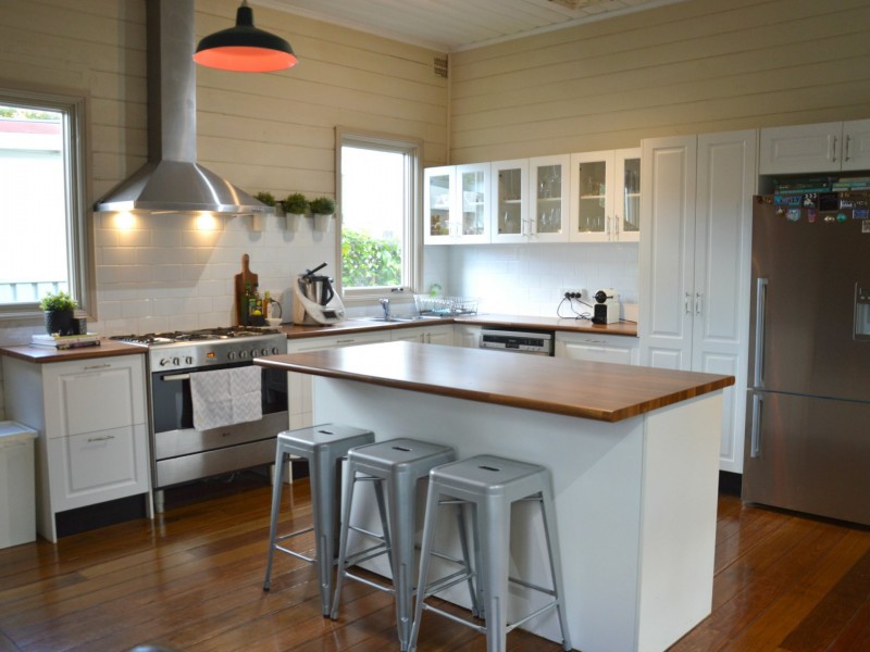 18 Bathurst Street, Singleton NSW 2330