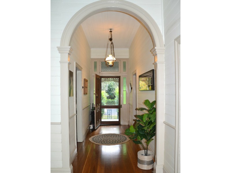 18 Bathurst Street, Singleton NSW 2330