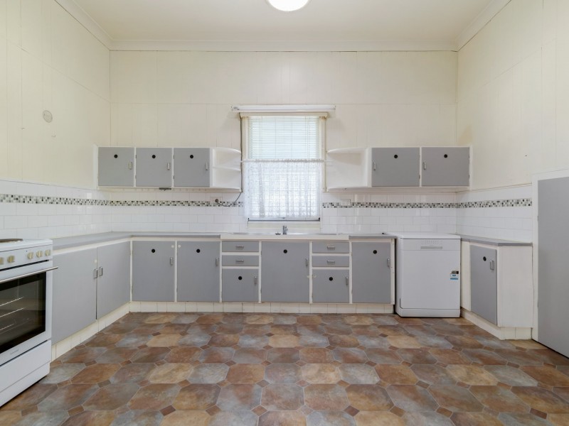 10 Harriett Street, Singleton NSW 2330