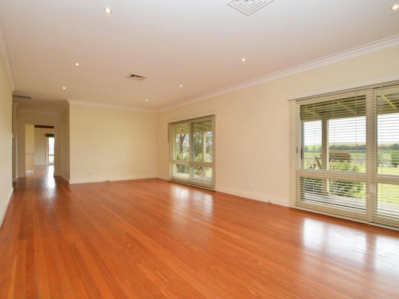 725 Milbrodale Road, Broke NSW 2330