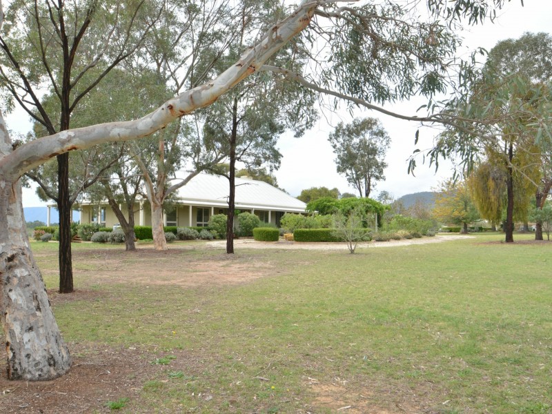 725 Milbrodale Road, Broke NSW 2330