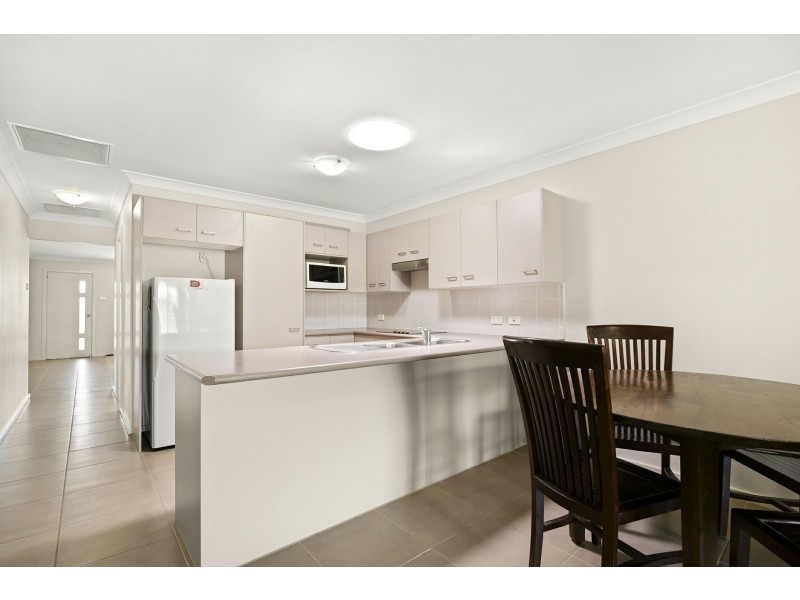 2/51 Wattle Ponds Road, Singleton NSW 2330