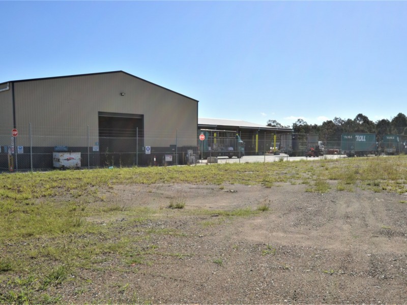 11-13 Ellsmere Avenue, Singleton NSW 2330