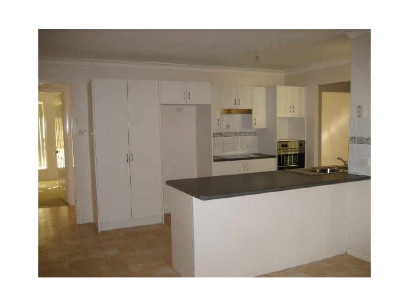 6 Carly Close, Singleton NSW 2330