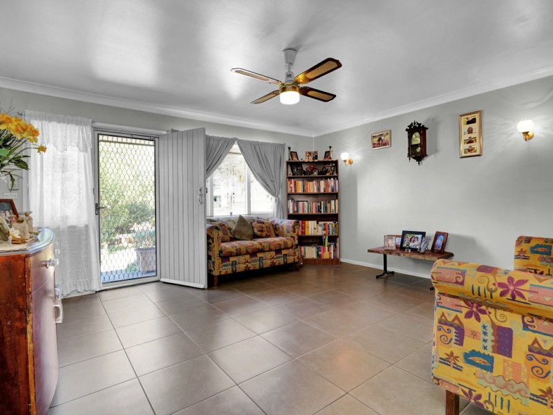 16 Lawson Avenue, Singleton NSW 2330
