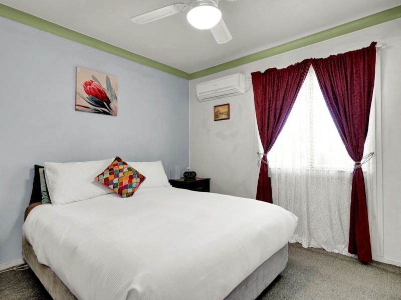 16 Lawson Avenue, Singleton NSW 2330